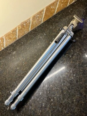 Vintage 1950s Tripod QUICK-SET 6000 Pan Tilt Head Made in USA - Image 1 of 4