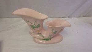Vintage Hull Art Pottery H-15-12 Double Cornucopia Vase Pink with Pink Magnolias - Picture 1 of 8