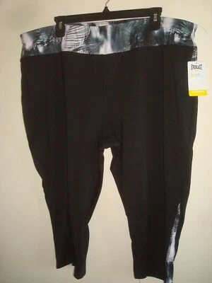 Ladies Plus  Performance Cropped  Pants Size 2X Black/ Palm - Image 1 of 2