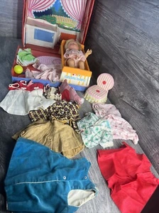 Vintage Mattel Cheerful Tearful Nursery Case,Baby Clothes 27pcs  1965 FREE SHIP - Picture 1 of 22