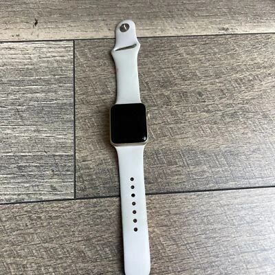 Apple Watch Series 2 GPS Smartwatch White Strap 38mm Touchscreen Aluminum Case - Image 1 of 4
