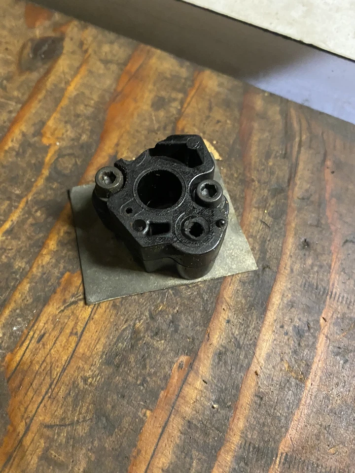 OEM Weed Eater GHT220 Hedge Trimmer Intake Manifold Flange Free Shipping - Image 1 of 1