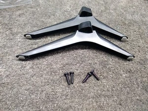 SOPORTE HISENSE PARA MODELO 43R6E3 CON TORNILLOS DE MONTAJE - Imagen 1 de 2