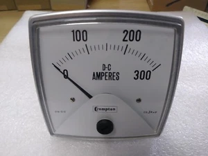 Crompton 016-01AA-ECRX  Panel Meter  Input: 0 - 50 mV  -  Scale:  0 - 300 A DC - Imagen 1 de 3