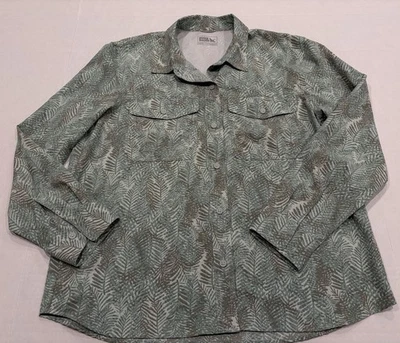 Camisa Eddie Bauer para mujer con botones manga larga estampado de helecho verde exterior Foto 1 de 4
