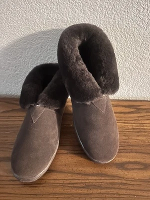 Bearpaw  Unisex Adult Short Ankle Fur Lined Winter Boots Brown Size 11 New - Image 1 of 4