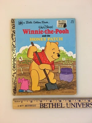 Vintage 1980 Hardcover A Little Golden Book Winnie-the-Pooh and the Honey Patch - Image 1 of 4