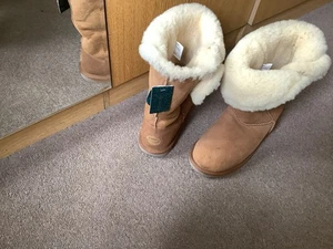 Emu Australia Ladies Boots - Picture 1 of 4