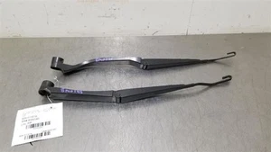 18 2018 FIAT 124 SPIDER ABARTH OEM WINDSHIELD WIPER ARM SET LEFT AND RIGHT - Picture 1 of 12