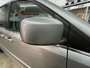 2011-2020 Dodge Caravan Passenger Side View Mirror Power Painted - Picture 1 of 12