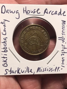 Ficha Arcade - Dawg House Arcade Inside The Bulldog Campus - Starkville, MS - Imagen 1 de 11
