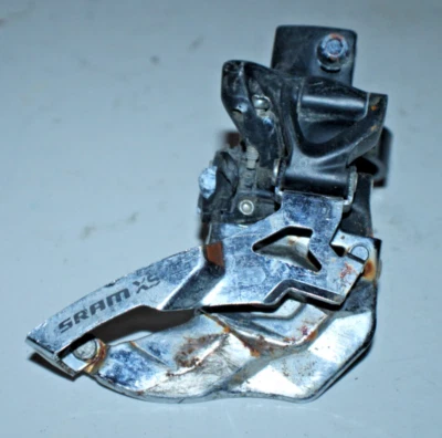 Desviador de MTB doble delantero SRAM X5 34T 66-69° 35mm abrazadera remitente EE. UU.:) Foto 1 de 4