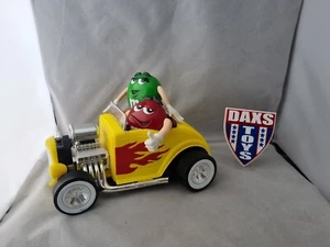M&Ms Süßigkeitenspender gelb Hot Rod Auto ""Rebel ohne Hinweis - Bild 1 von 5