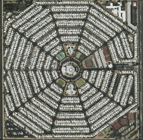 Modest Mouse - Strangers to ourselves - CD -  - Bild 1 von 1