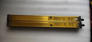 OMRON F3SN-A0369P14-L F3SN-A0369P14-D Safety Light Curtain - Picture 1 of 8