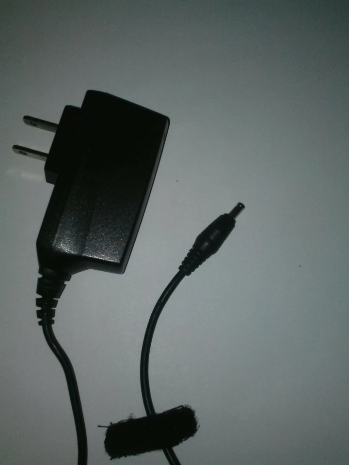 Cargador/fuente de alimentación adaptador de CA genuino Nokia ACP-12U 0675303 *Envío gratuito Foto 1 de 1