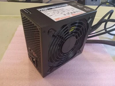 Ultra ULT-HP450 20+4 Pin 450W ATX Desktop Power Supply TESTESD WORKING - Image 1 of 4