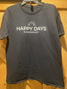 Happy Days Dispensary Farmingdale Long Island Shirt Men’s Size L - Picture 1 of 3