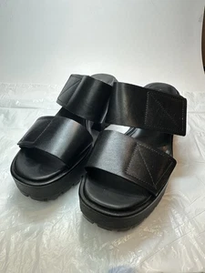 Vagabond Black Sandal - Picture 1 of 7