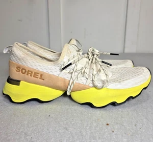 SOREL Womens Size 10 Kinetic Impact Lace Sneakers Sea Salt Yellow Running Shoes - Picture 1 of 9
