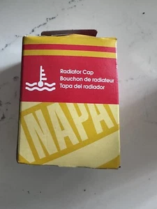 Tapa Radiador Napa 703-1725 647-664-8290 Nueva - Imagen 1 de 3