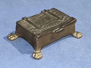 Vintage Brass Small Trinket or Stamp Box (PL35) - Foto 1 di 10