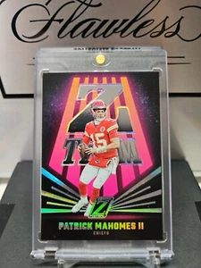 2023 Panini Zenith Patrick Mahomes II Z Team Sharp Card #1 SP Silver Holo. - Bild 1 von 3