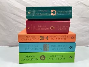 Lot 5 Outlander Series Diana Gabaldon Paperback Books 2 3 4 5 7 FE106DE9 - Picture 1 of 5