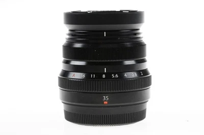 FUJIFILM Fujinon XF 35mm f/2,0 R WR - Schwarz - SNr: 78A16913 - Bild 1 von 4