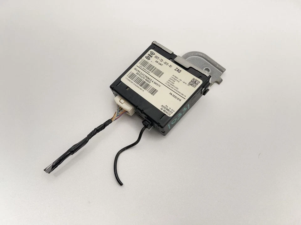 2014-2016 年本田 Odyssey 卫星接收器 61212 — 第 1/4 张图片