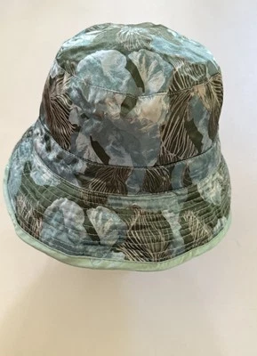 NUEVO CON ETIQUETAS EDICIÓN ABIERTA NORDSTROM Sombrero Cubo Satinado Reversible Turquesa Floral Foto 1 de 4