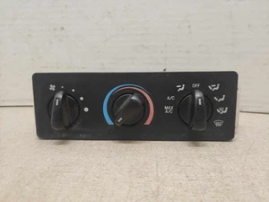 00 01 02 03 04 05 FORD EXCURSION Front Heater A/C Control F81H-19E764-A - Picture 1 of 7