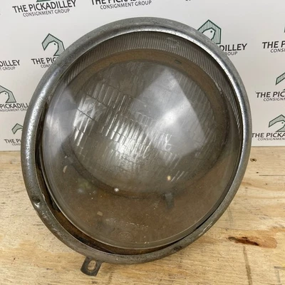 Conjunto de faros de colección años 60 Volkswagen Bug Beetle Bus Hella E1.0671.01 Foto 1 de 4