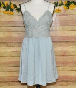 Express Seafoam grün Spitze gesmoktes Babydoll Kleid Y2K Gr. L Boho feminin süß - Bild 1 von 11