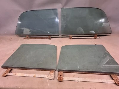 1961 1962 1963 1964 Chevy Impala 4 Puertas Sedán Ventana Lado Biscayne Belair Foto 1 de 4