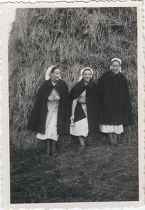 ALTES FOTO - VINTAGE SNAPSHOT - KRANKENHAUS KRANKENSCHWESTER MEDIZIN LUSTIG - KRANKENSCHWESTER 2 - Bild 1 von 1