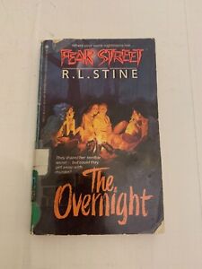 1989 Fear Street The Overnight by R.L. Stine Archway Paperback