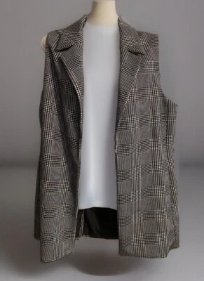  Cynthia Rowley M black off white houndstooth sleeveless long vest  - Image 1 of 4
