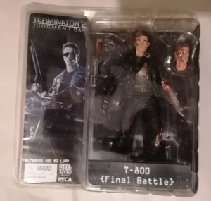 Terminator 2 Judgement Day Figure T800 Final Battle NECA Reel Toys NEVER OPENED - Picture 1 of 3