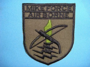 PARCHE TENUE GUERRA DE VIETNAM, ARVN SF C-2 MSFC MIKE FORCE AEROTRANSPORTADO - Imagen 1 de 2