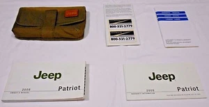 Jeep Patriot 2008 manual del propietario juego de 5 piezas y estuche deportivo de mezclilla Jeep oliva envío y devolución gratuitos - Imagen 1 de 8