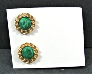 Vintage Green Domed Open Goldtone Cuff Link Set On Shirt Cuff Shaped Disp Card - Picture 1 of 1