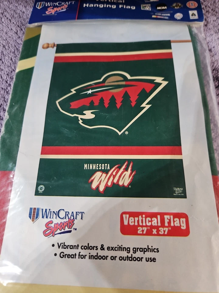 NHL Minnesota Wild Hockey Vertical Flag Hockey  27x37" Green Red WinCraft New - Image 1 of 4