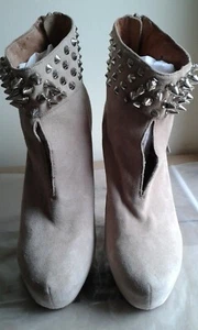 Jeffery Campbell Beige Platform Boots, Size EU41 - Picture 1 of 8