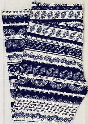 TC LuLaRoe Tall & Curvy Leggings Beautiful Navy Blue White Paisley Rare! NWT L76 - Image 1 of 4