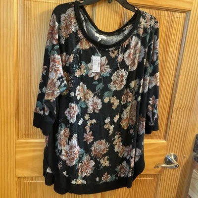 Women’s Maurices 1x  Lightweight Sweater 3/4 Sleeves NWT  - Image 1 of 4