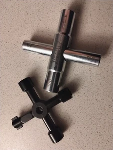 Llave de agua Sillcock de 4 vías llave utilitaria multifuncional de alta resistencia cuadrada fija 2 piezas - Imagen 1 de 8