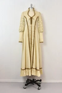 Vintage 1970s Gunne Sax Jute Floral Crochet Cream Corset Lace Up Maxi Dress Gown - Picture 1 of 23
