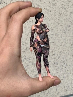 Resin Diorama 1:18 Tattooed Samurai Girl Miniature Figurine Doll Toy Anime Scene - Image 1 of 4