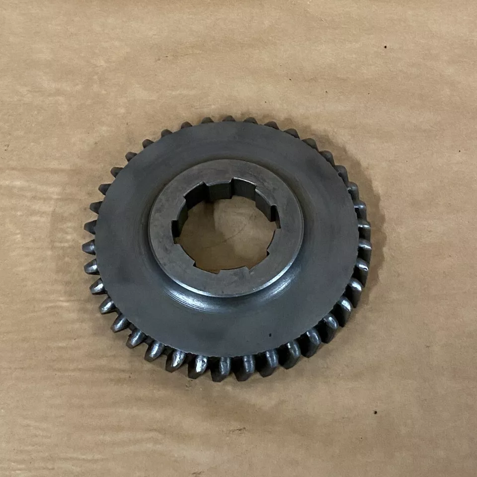 Caja de marcha atrás original Jaguar XKE E-Type serie 3 en el eje principal C21098 OEM Foto 1 de 4